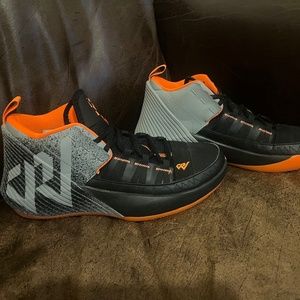 Jordan’s why not zer0 .1 chaos black